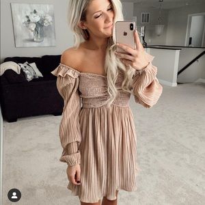 Never worn// sparkle dress